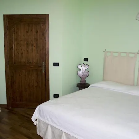 Casa Vacanza Le Varangole * 알쎄비아