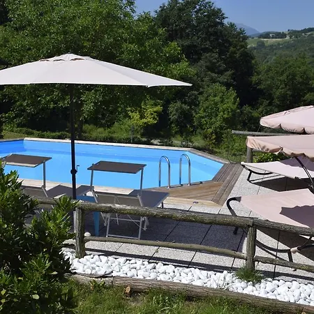 Casa Vacanza Le Varangole 아파트